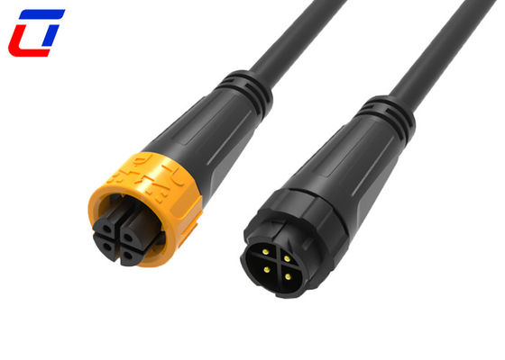 M16 4ピン防水電源コネクタ 女性から男性 300V 耐久性